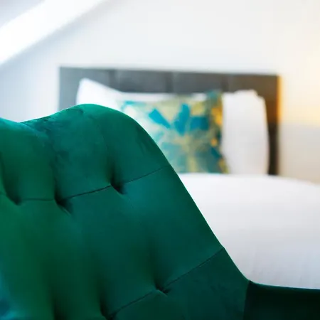 別荘 Beautifully Furnished 4-bed Townhouse On South Cliff *